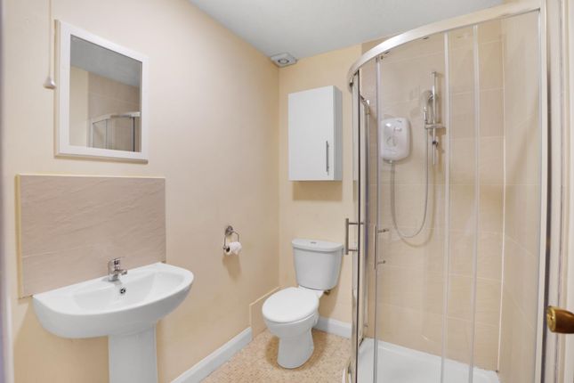 9 Carrick Court, 29, Thornlaw Road, London photo 3