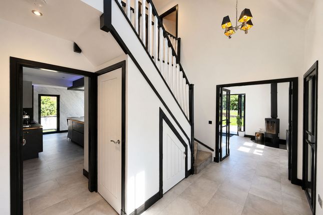 5 Perceton Gate, Irvine photo 2