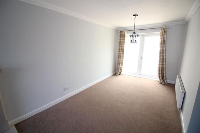 39, Elmete Avenue, Leeds photo 4
