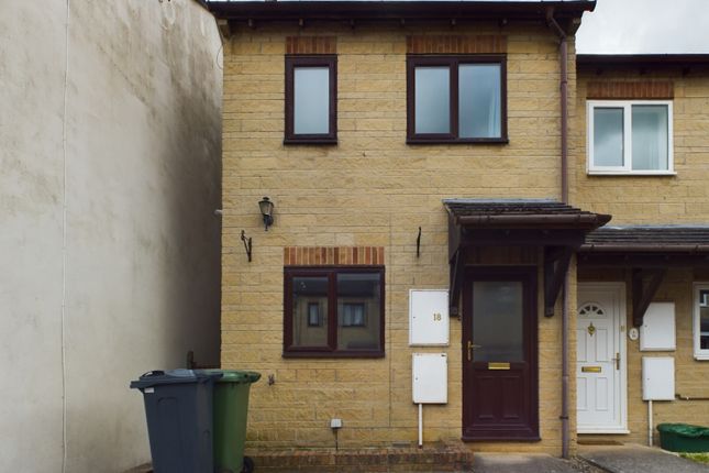 Thumbnail Terraced house to rent in Perry Orchard, Stroud