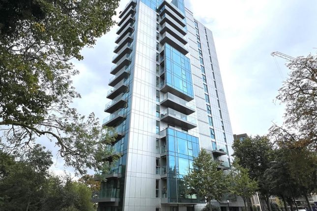 2-bed flat on Flat 39, 48, Skylark Point, Newnton Close, London, £825,000