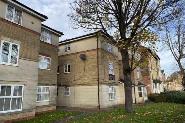 Thumbnail Flat for sale in Park Street, Hull