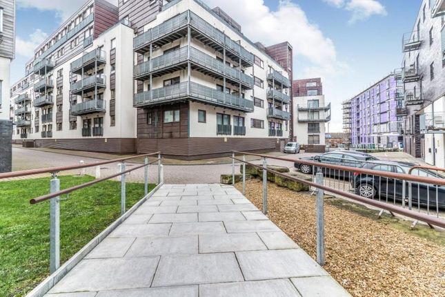 Thumbnail Flat for sale in Isaac Way, Manchester