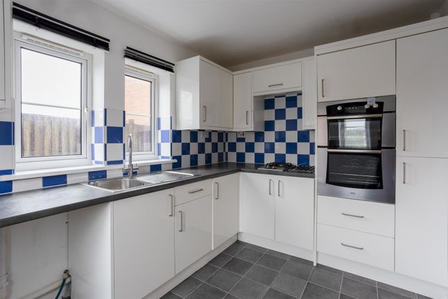 Thumbnail End terrace house for sale in East Avenue, Easingwold, York