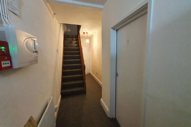 Room to rent in Knox Road, Wellingborough