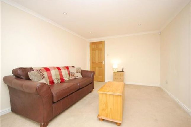 Leyland Road, Bathgate, Bathgate photo 2