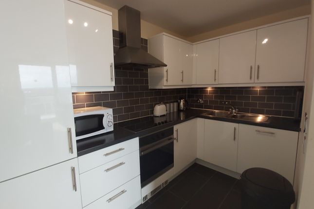 401, Milton Keynes photo 2
