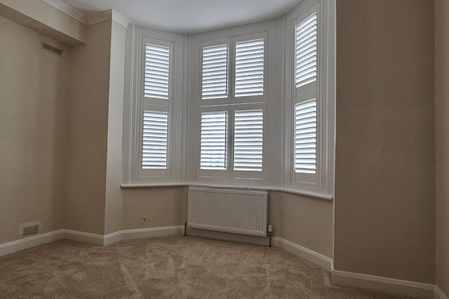 15, Frant Road, Thornton Heath photo 4