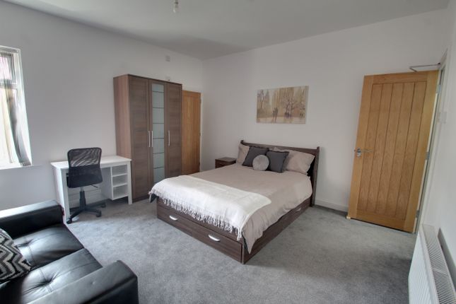 Flats To Rent In London Road Coalville Le67 Renting In