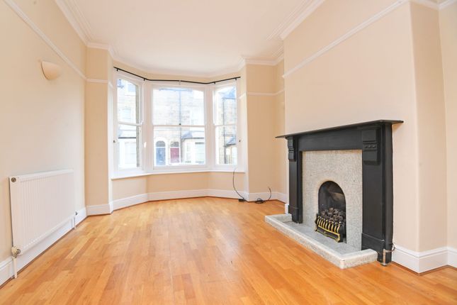14 Valley Road, Harrogate photo 2