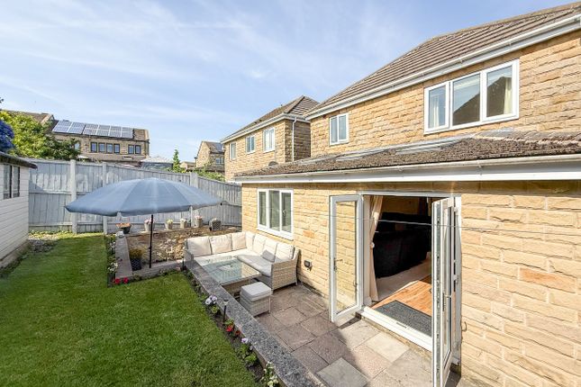 17, Mullion Avenue, Holmfirth photo 4