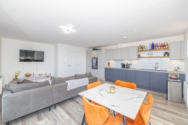 The Market Quarter, Flat 12, Godinton Road, Ashford photo 3