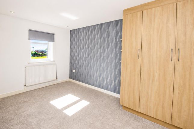 131, New Lane, Oswaldtwistle photo 4