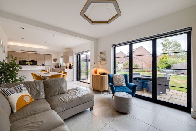 14, Wildings Grove, Northwich photo 4