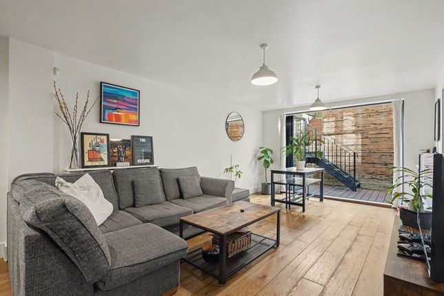 86a Wilberforce Road, London photo 4