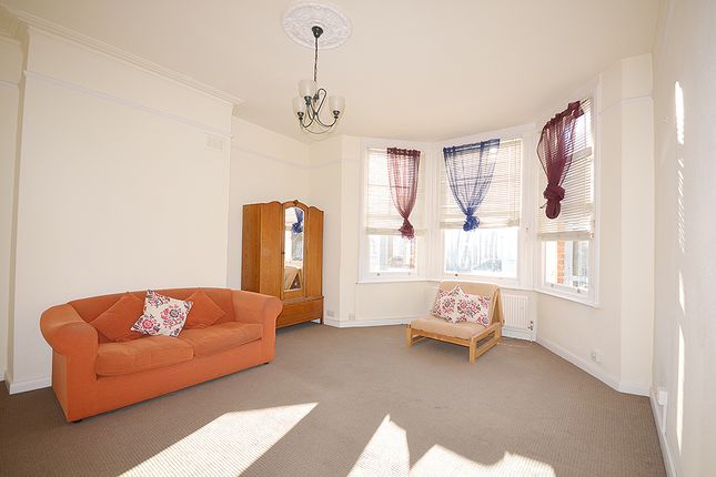 Thumbnail Flat to rent in Hornsey Rise Gardens, London