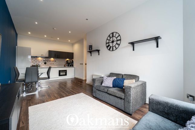 APARTMENT 510, BIRMINGHAM photo 3