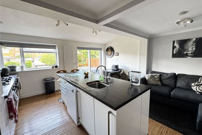 The Crescent, Dursley photo 2