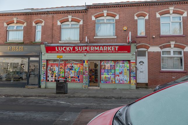 Thumbnail Flat for sale in Beatrice Road, Leicester