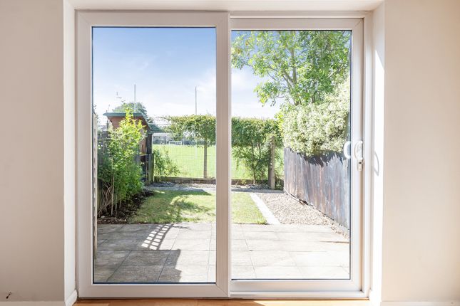 11, Ridge Green Close, Somerset photo 4