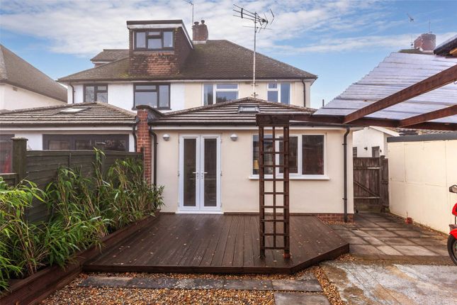 46, Glade Road, Buckinghamshire photo 2
