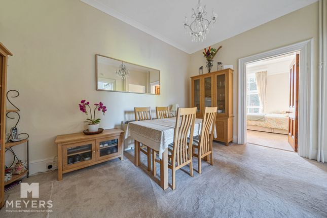 Flat Flat 4, Bells House, Giddy Lake, Wimborne photo 4