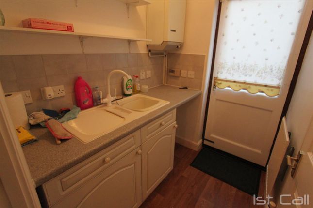 Detached house to rent in Alleyn Place, Westcliff-On-Sea