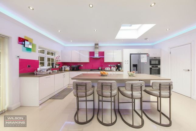 114, Norval Road, Wembley photo 4
