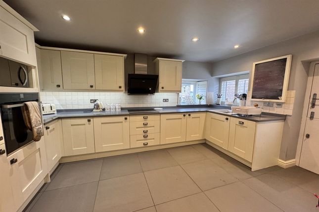 57 Compstall Road, Stockport photo 3