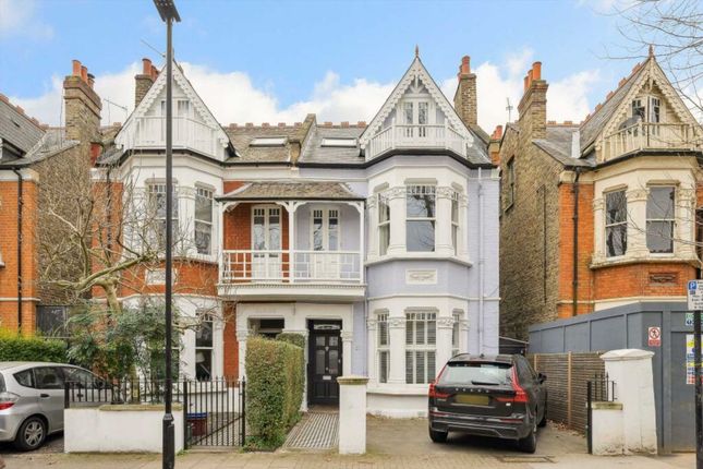 Thumbnail Terraced house to rent in Thornton Avenue, London