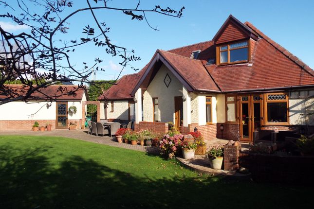 4 Bed Detached House For Sale In Beech Tree Cottage 35