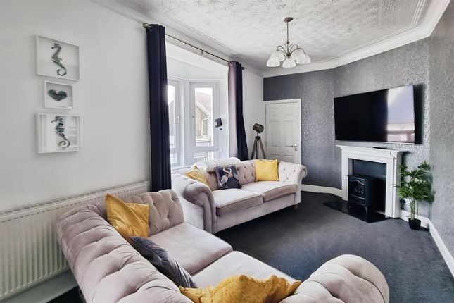 6, Oswald Place, Leven photo 2