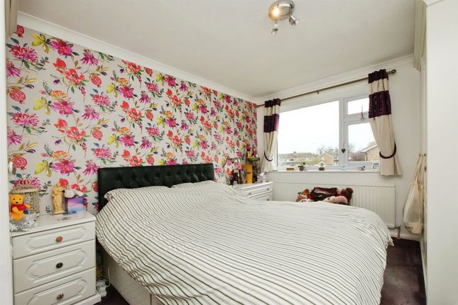 64, Greenshaw Drive, York photo 4