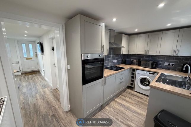 London Road, Balderton, Newark photo 2