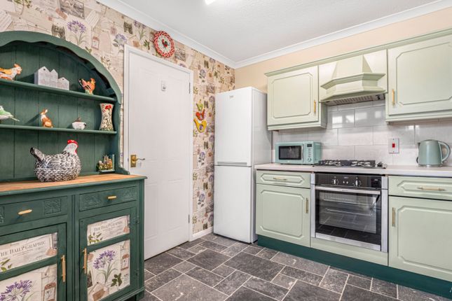 7, Westfield Drive, Alfreton photo 3