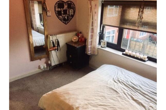 21, Dorsett Place, Walsall photo 5