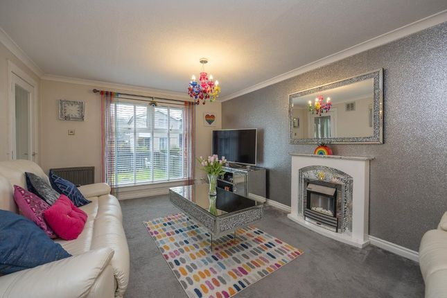 End terrace house for sale in Evandale Court, Glenrothes, Fife