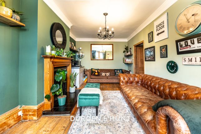 Flat 8, Thurlby House Chigwell Road, Woodford Green photo 2