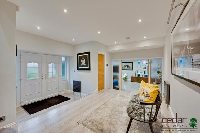 8, Highfields, Gills Hill Lane photo 3