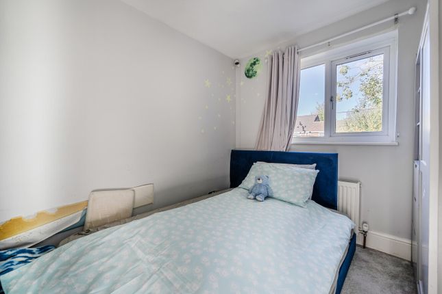 1354645-18-68d17B...