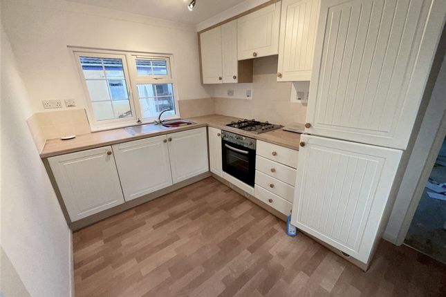 2-bed caravan on Seasalter Road Graveney, Faversham, £80,000
