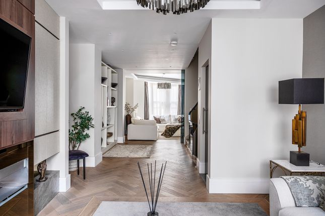 Warwick_House_22