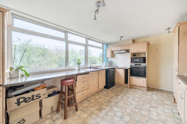 4, Black Horse Close, Berkshire photo 4