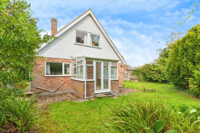 2, Landermere Road, Clacton-on-Sea photo 4