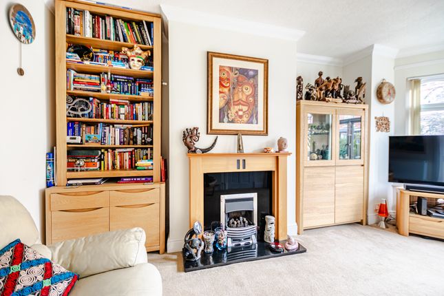 11, Methley Mount, Leeds photo 3