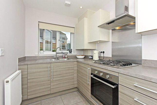 23, Haffenden Avenue, Kent photo 2