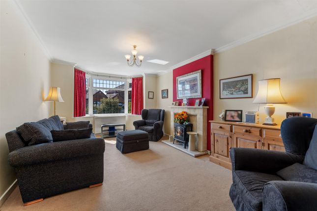 5, Henson Grove, Altrincham photo 2