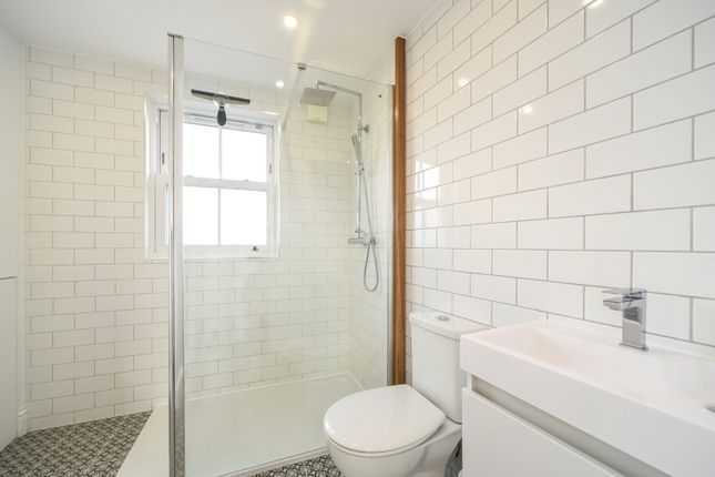 Room 3, 125a, Lee Road, London photo 2