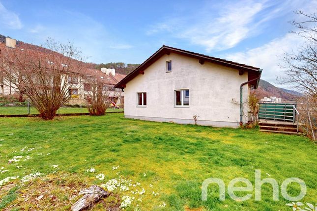 Thumbnail Villa for sale in Moutier, Canton De Berne, Switzerland