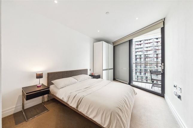 Flat for sale in Riverlight Quay, Nine Elms, London